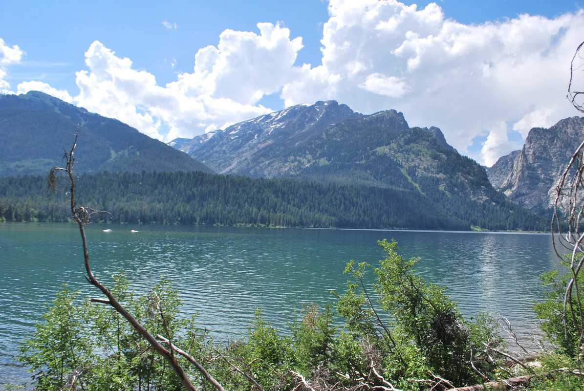 Phelps Lake with mountains in the background.