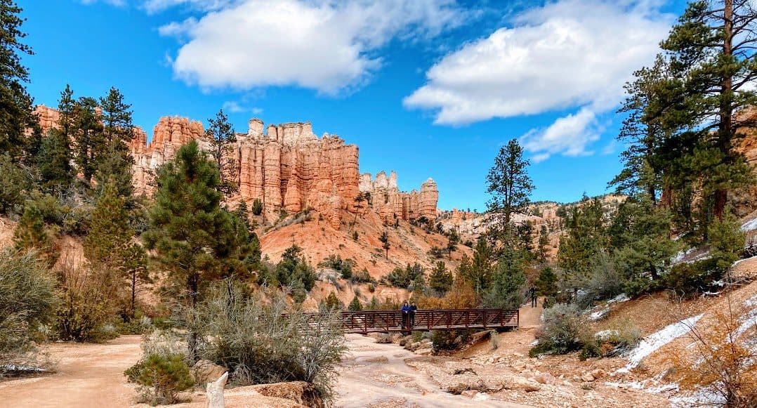 Bryce Canyon National Park Mossy Cave trail