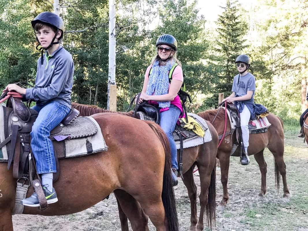 horseback riding Rocky Mountain National Park