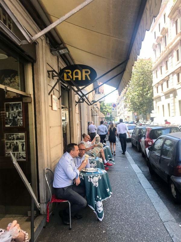 Italian bar