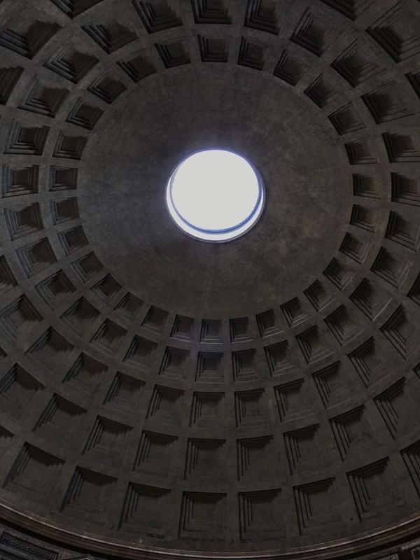 Pantheon Oculus