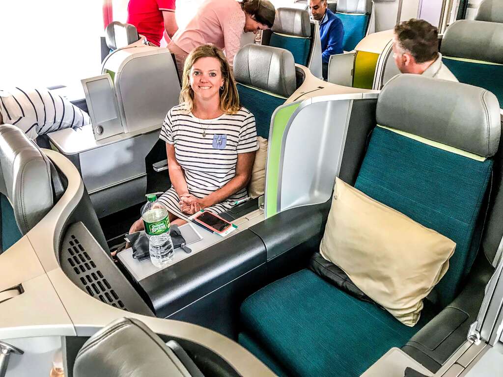 flying on plane business class